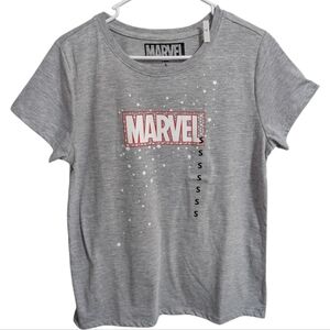 Marvel Women's Graphic T-Shirt Sz Small Gray Relaxed Fit Stars